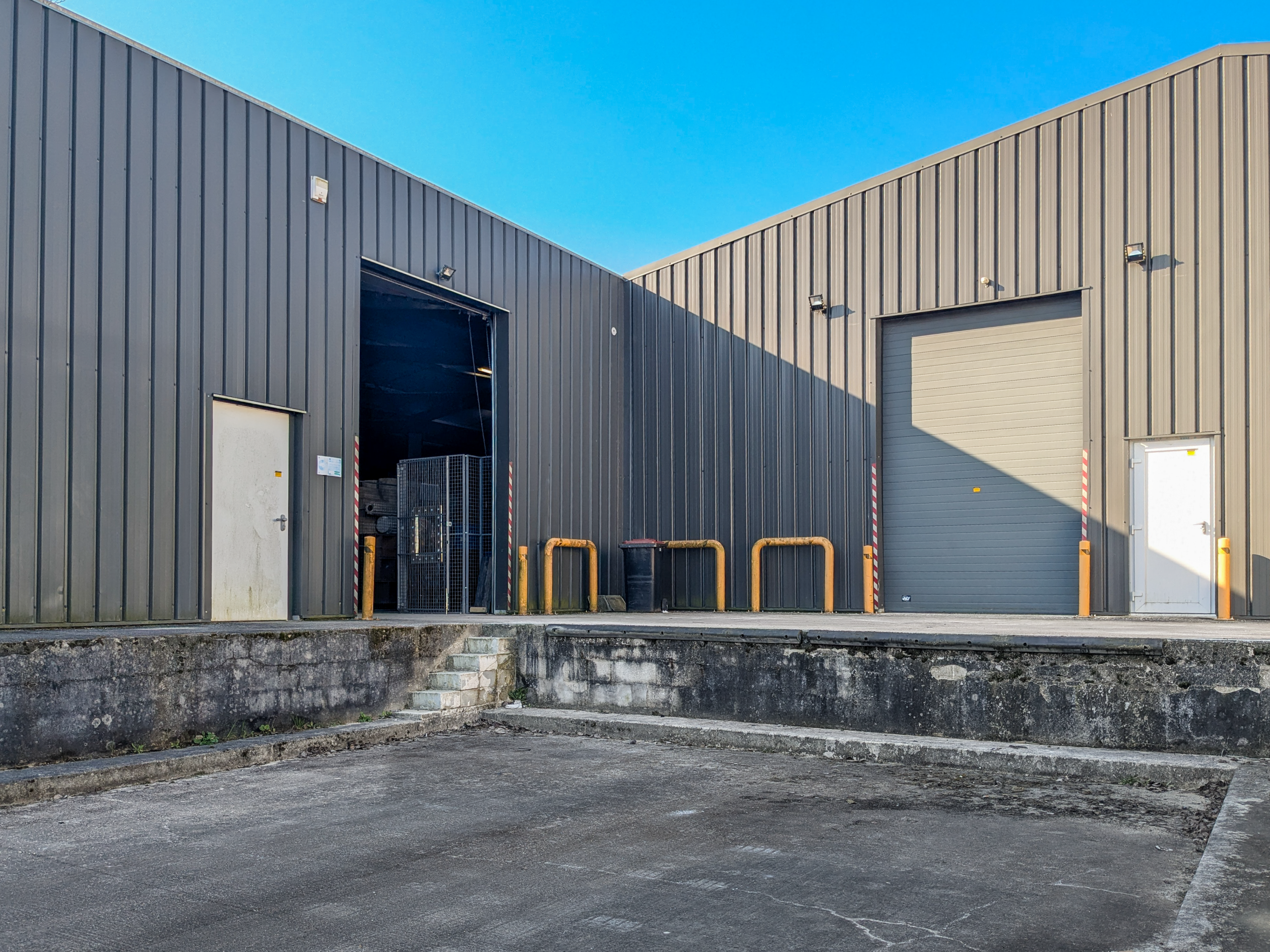 1-Entrepot-Beton-Quai1
